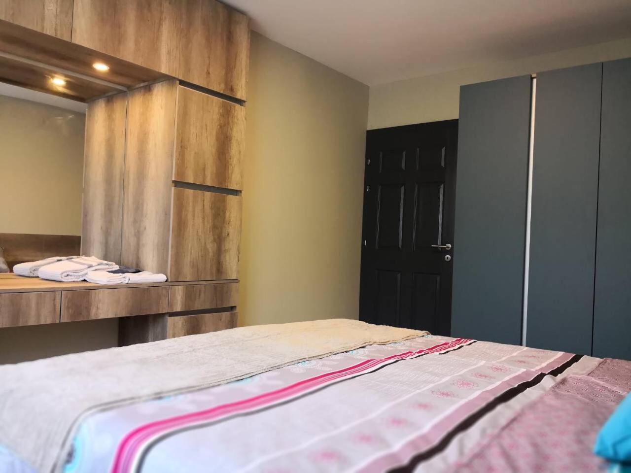 Mihajlovik Lux Apartment In Heart Of סקופיה מראה חיצוני תמונה